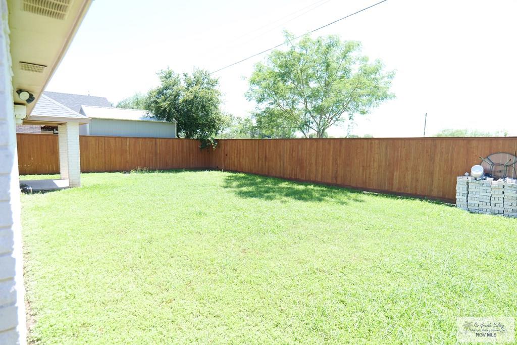 9165 Los Olmos Dr, LOS FRESNOS, Texas image 6