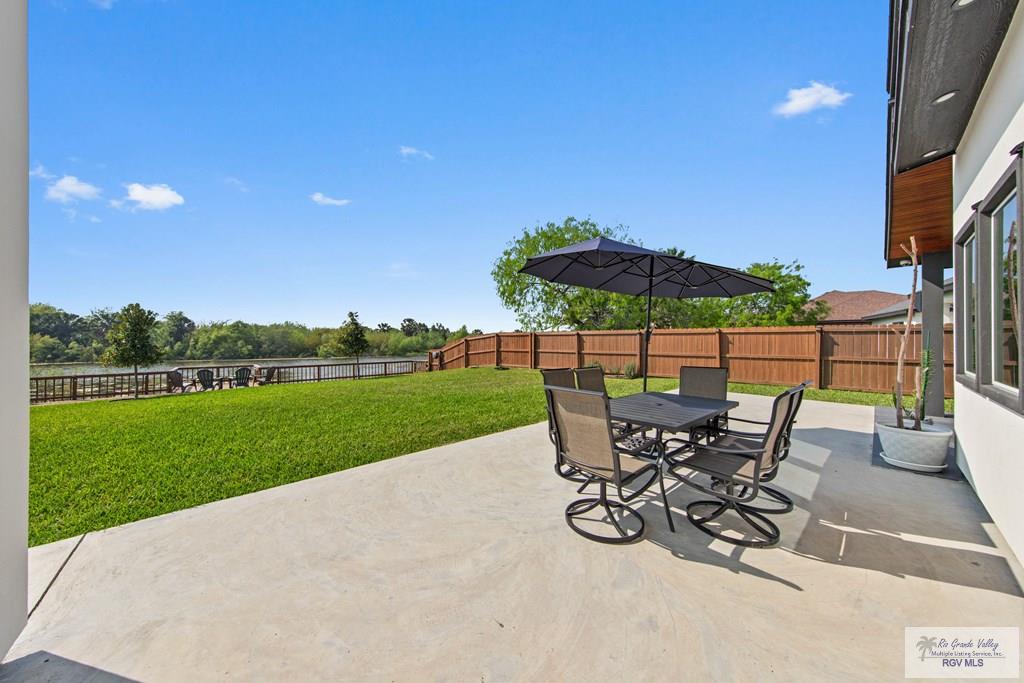 7024 Lago Vista, BROWNSVILLE, Texas image 4