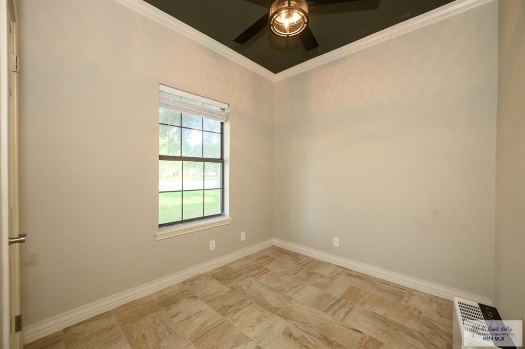 1101 Chico Cir, HARLINGEN, Texas image 29