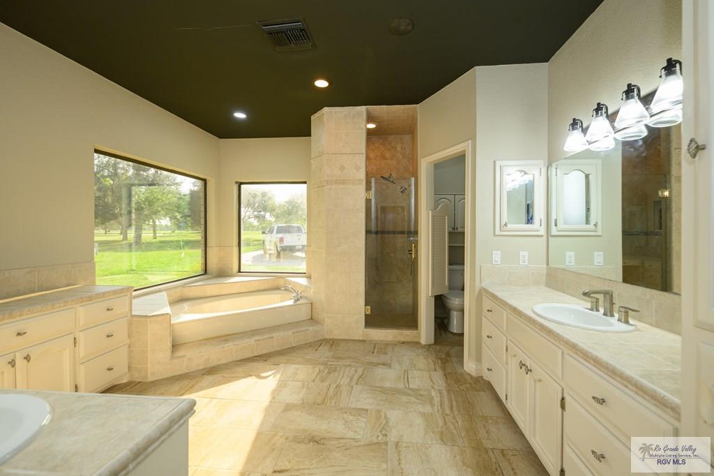 1101 Chico Cir, HARLINGEN, Texas image 33