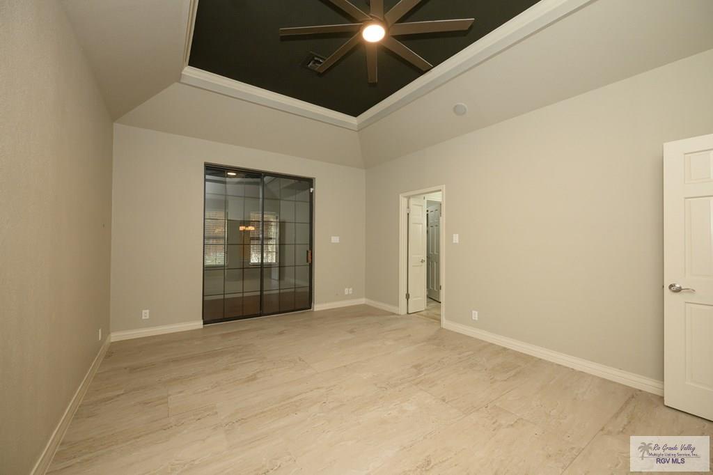 1101 Chico Cir, HARLINGEN, Texas image 32
