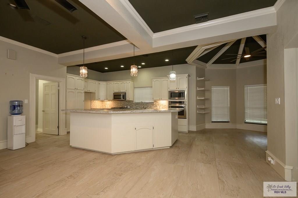 1101 Chico Cir, HARLINGEN, Texas image 10
