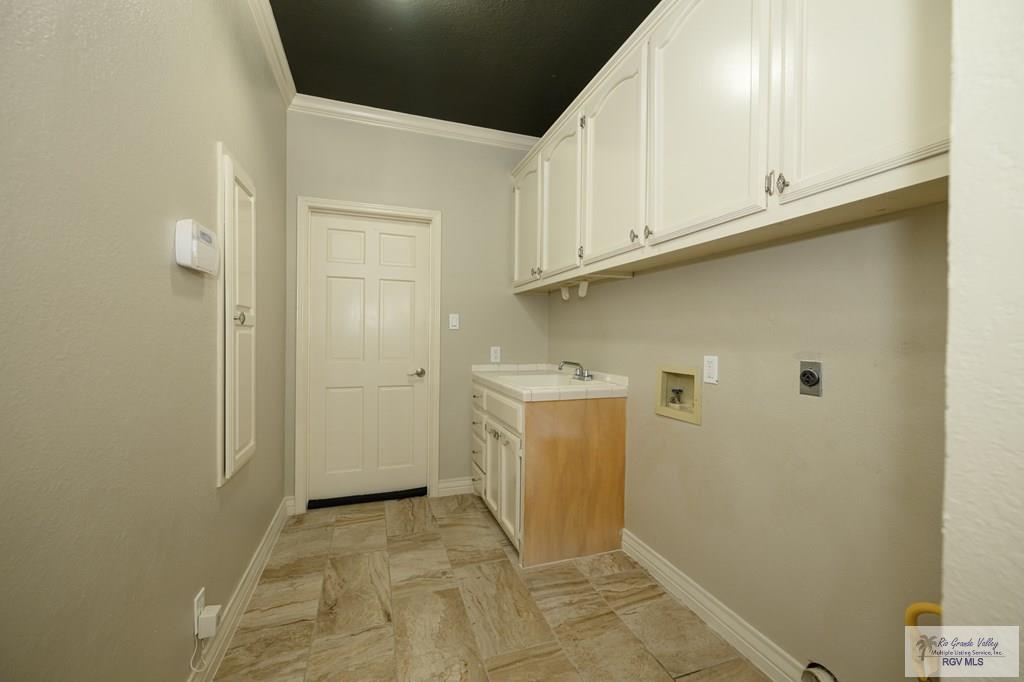 1101 Chico Cir, HARLINGEN, Texas image 28