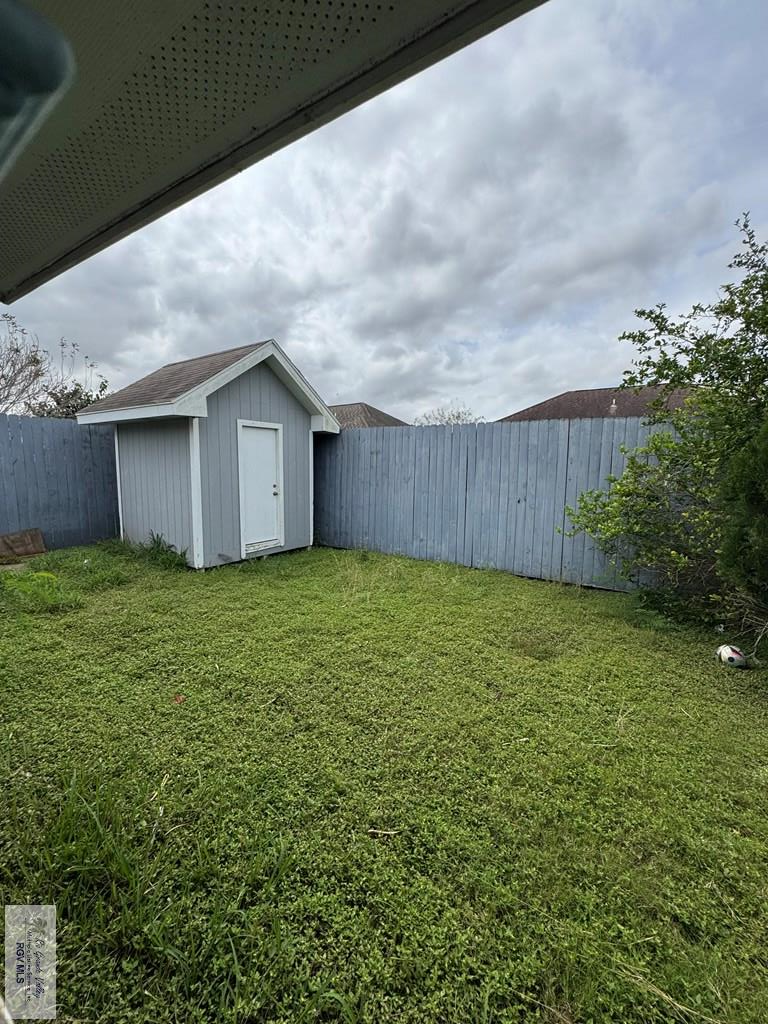 2408 Munich St, BROWNSVILLE, Texas image 15
