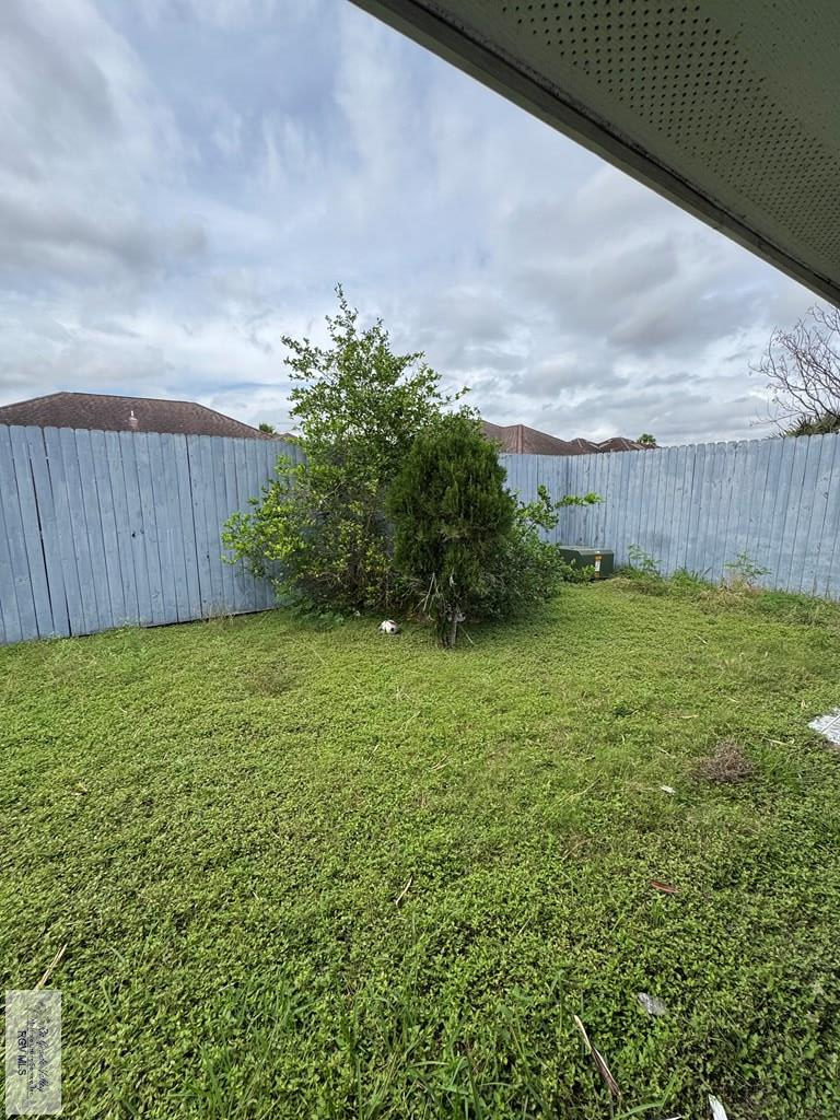 2408 Munich St, BROWNSVILLE, Texas image 14