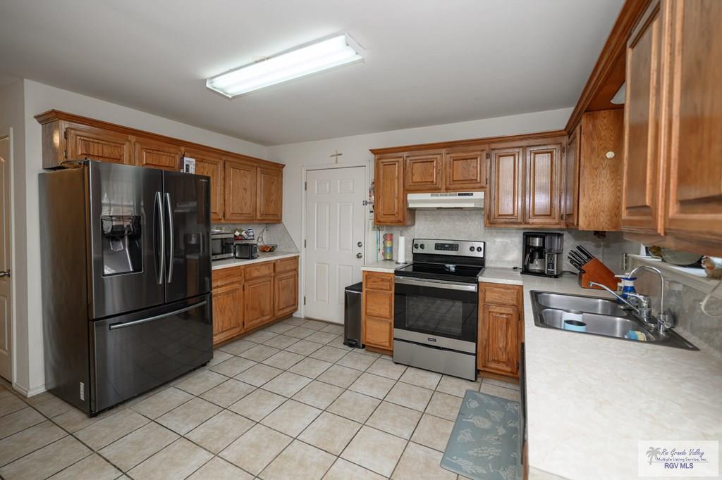 404 Santa Ana Ave, RANCHO VIEJO, Texas image 8