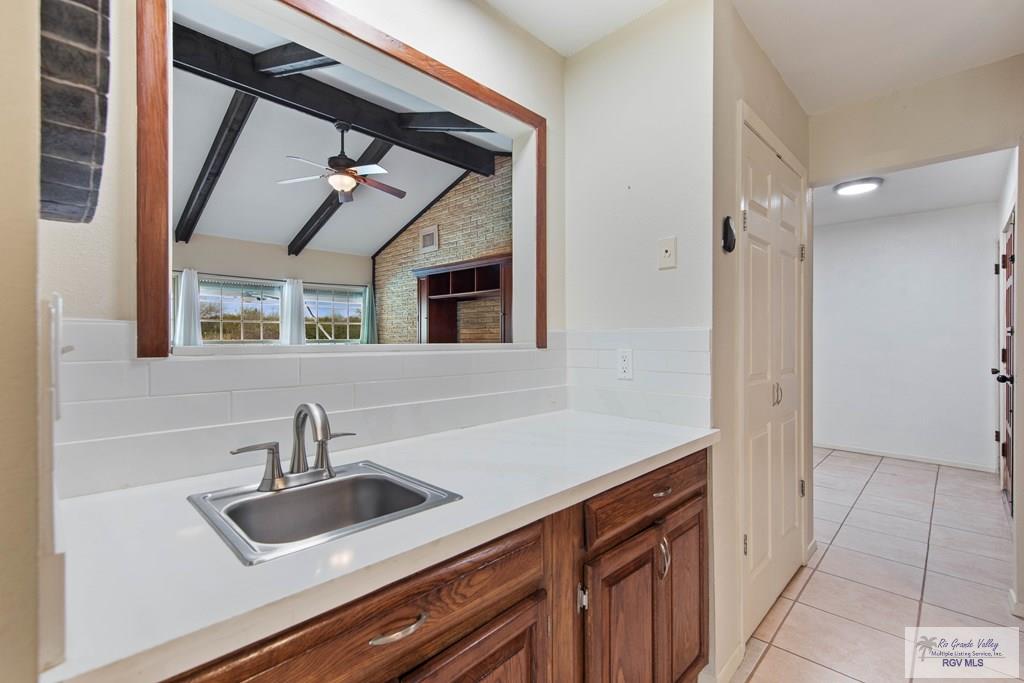 206 E Resaca Dr, LOS FRESNOS, Texas image 15