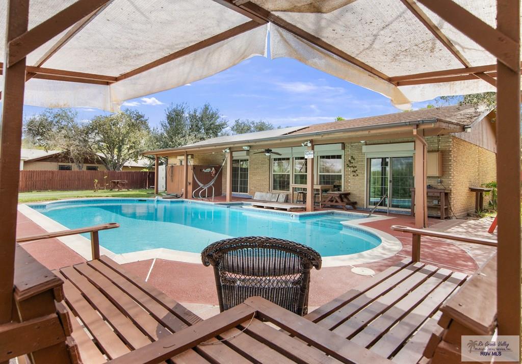 206 E Resaca Dr, LOS FRESNOS, Texas image 28