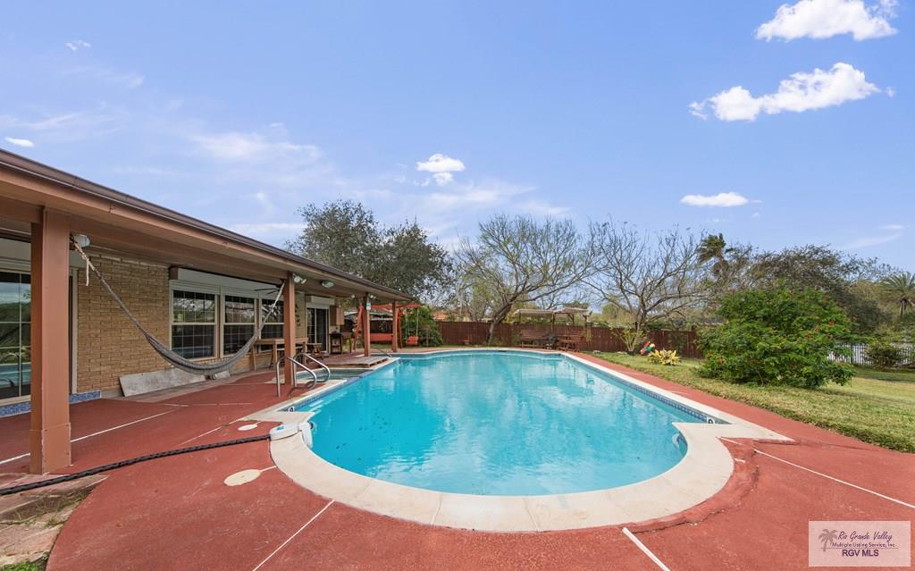 206 E Resaca Dr, LOS FRESNOS, Texas image 27