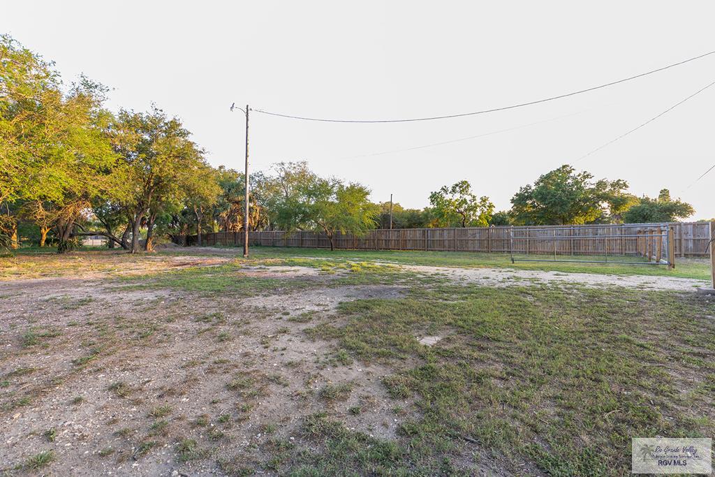 00 W Lakeside Blvd, OLMITO, Texas image 13