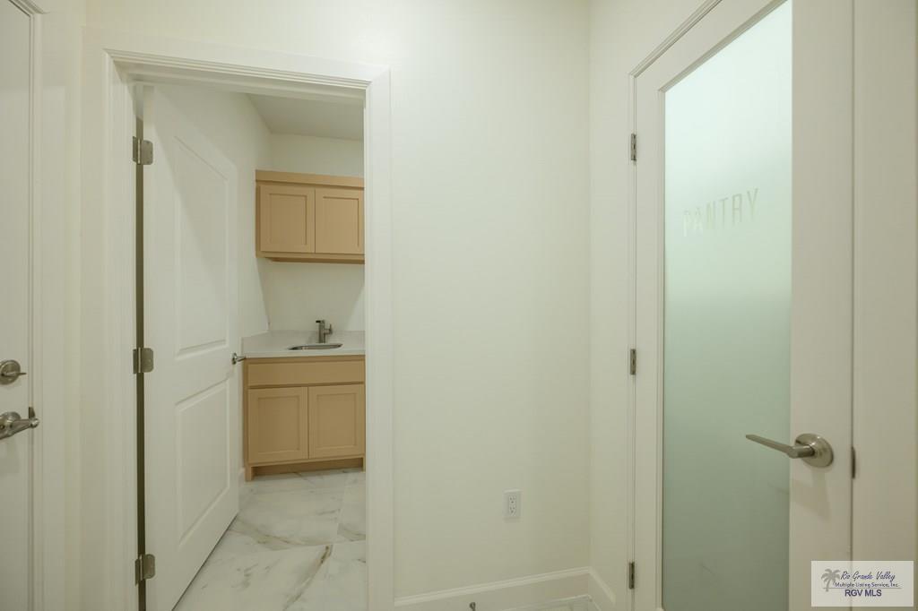 104 Justice Cir, SAN BENITO, Texas image 11