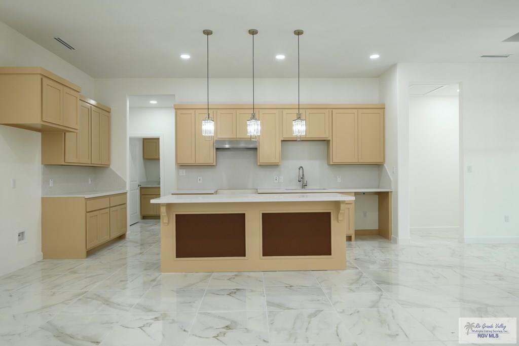 104 Justice Cir, SAN BENITO, Texas image 3