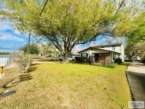 Homes For Sale - 126 N Minnesota Ave<br/> BROWNSVILLE, TX 78521