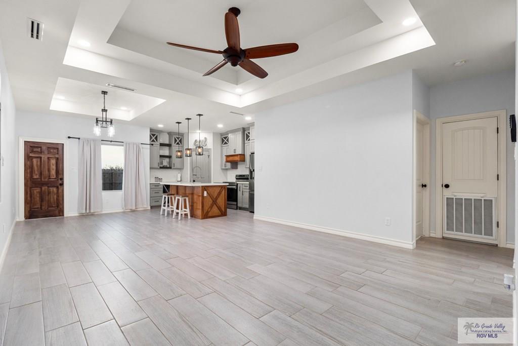 264 Broadway Dr, SAN BENITO, Texas image 2