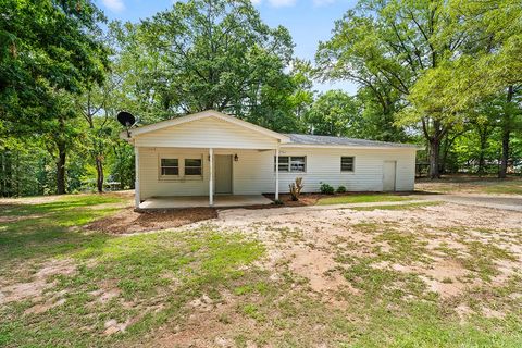 Manufactured Home in Hodges SC 5611 Highway 185.jpg