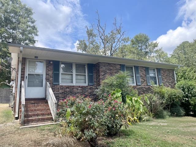 Greenwood, South Carolina 29649, United States, 3 Bedrooms Bedrooms, ,1 BathroomBathrooms,Residential,Contingent,182283