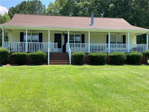 Manufactured Home in Ninety Six SC 123 Mitchum Drive.jpg