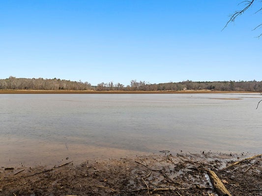 429 TERRAPIN POINTE RD, HODGES, SC 29653 - Image f466d61ec2df0555fecd09a85a34d3b5/3902527889
