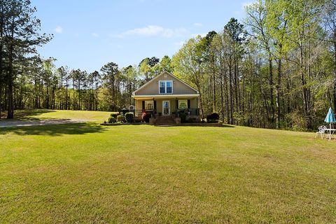 Single Family Residence in Cross Hill SC 215 Pineland Shores Circle 26.jpg