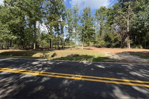887 OLD GREENWOOD HWY, GREENWOOD, SC 29649 - Image 576d0f2ffdda8d94a33db2e1fe612da9/3485524067