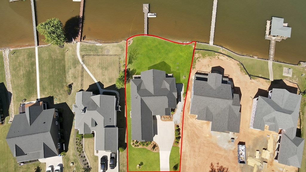 215 Kayak Pt, Greenwood, SC, 29649, USA, 4 Bedrooms Bedrooms, ,5 BathroomsBathrooms,Residential,Contingent,215 Kayak Pt,140064