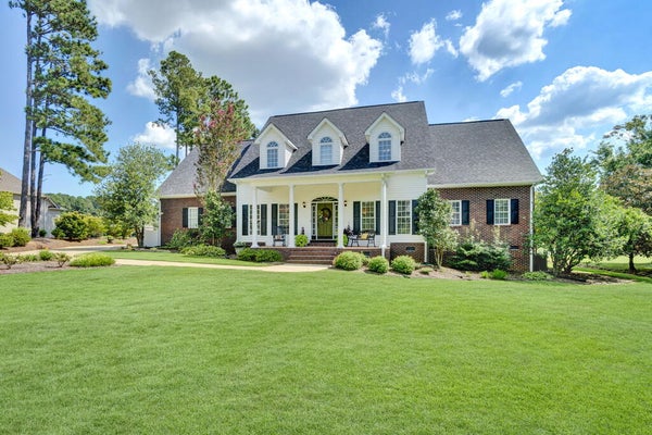 716 FAIRWAY LAKES RD, GREENWOOD, SC 29649 - Image c91c6d81e1fa94be90a35a4e4922d341/2936615564