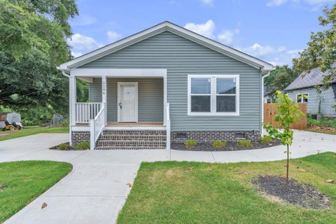 Photo for 1104 E Front St