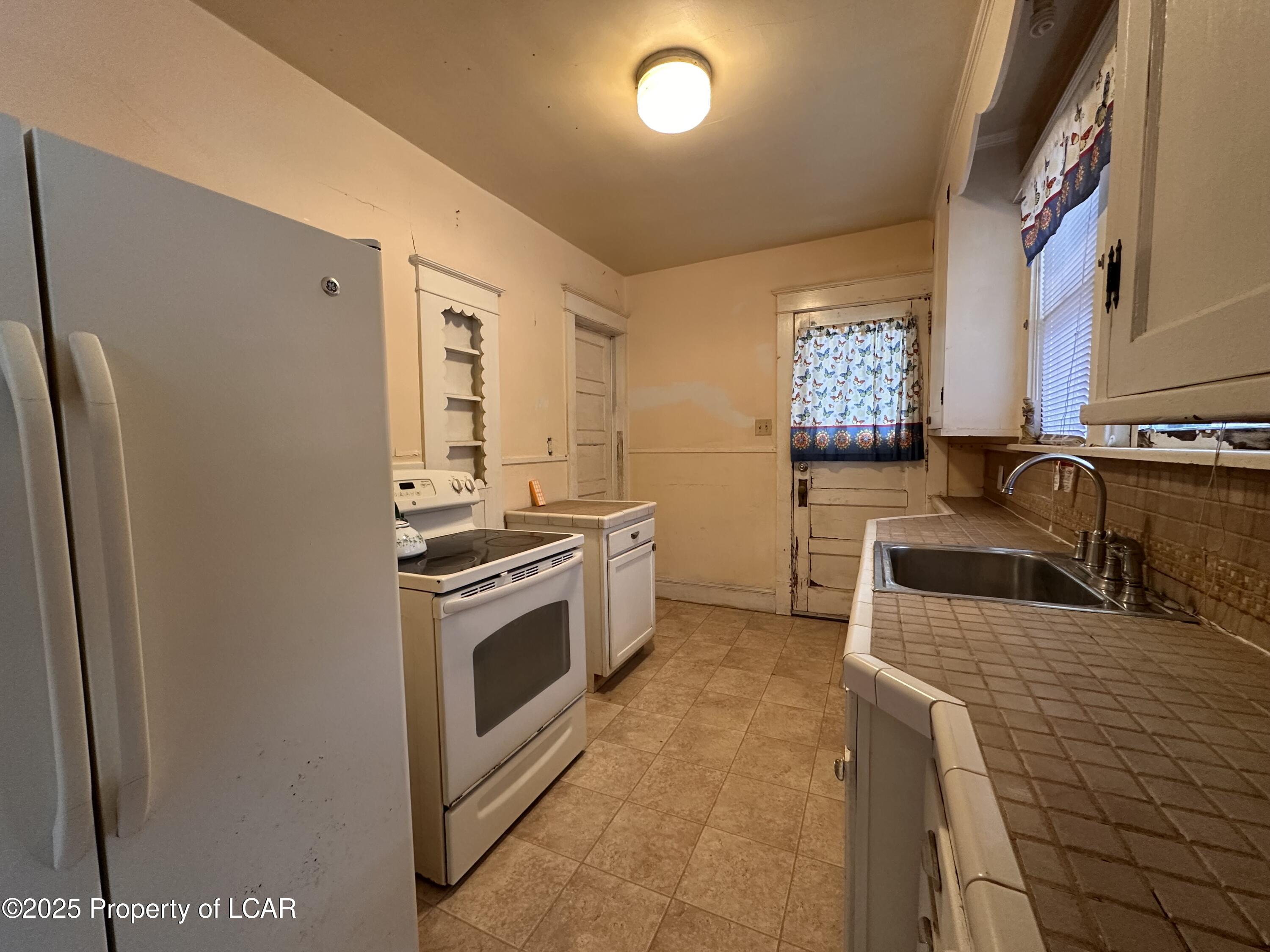 97 Cornelia Street, Pittston, Alaska image 11
