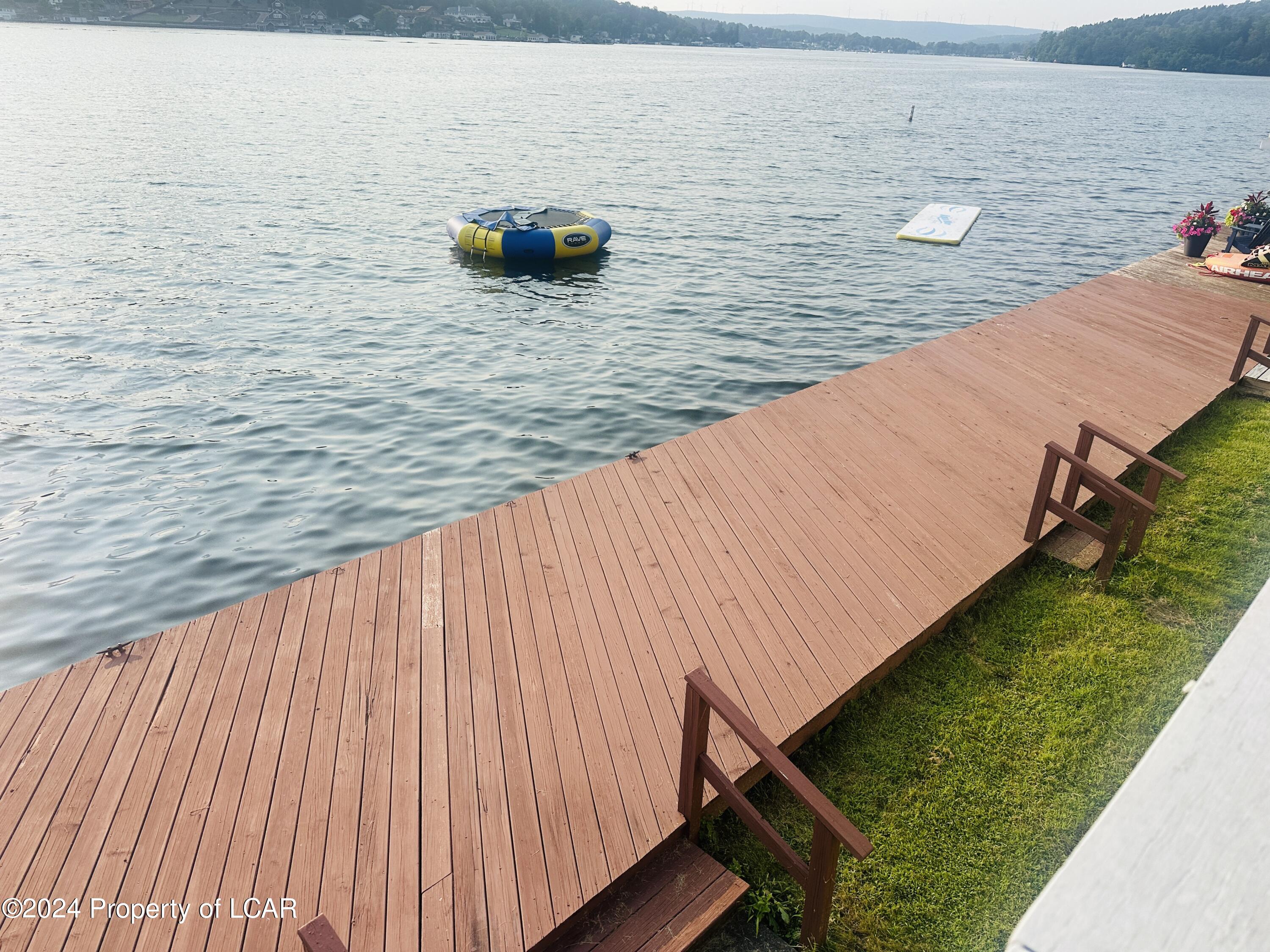 46 Lakeside Drive, Harveys Lake, Pennsylvania image 11