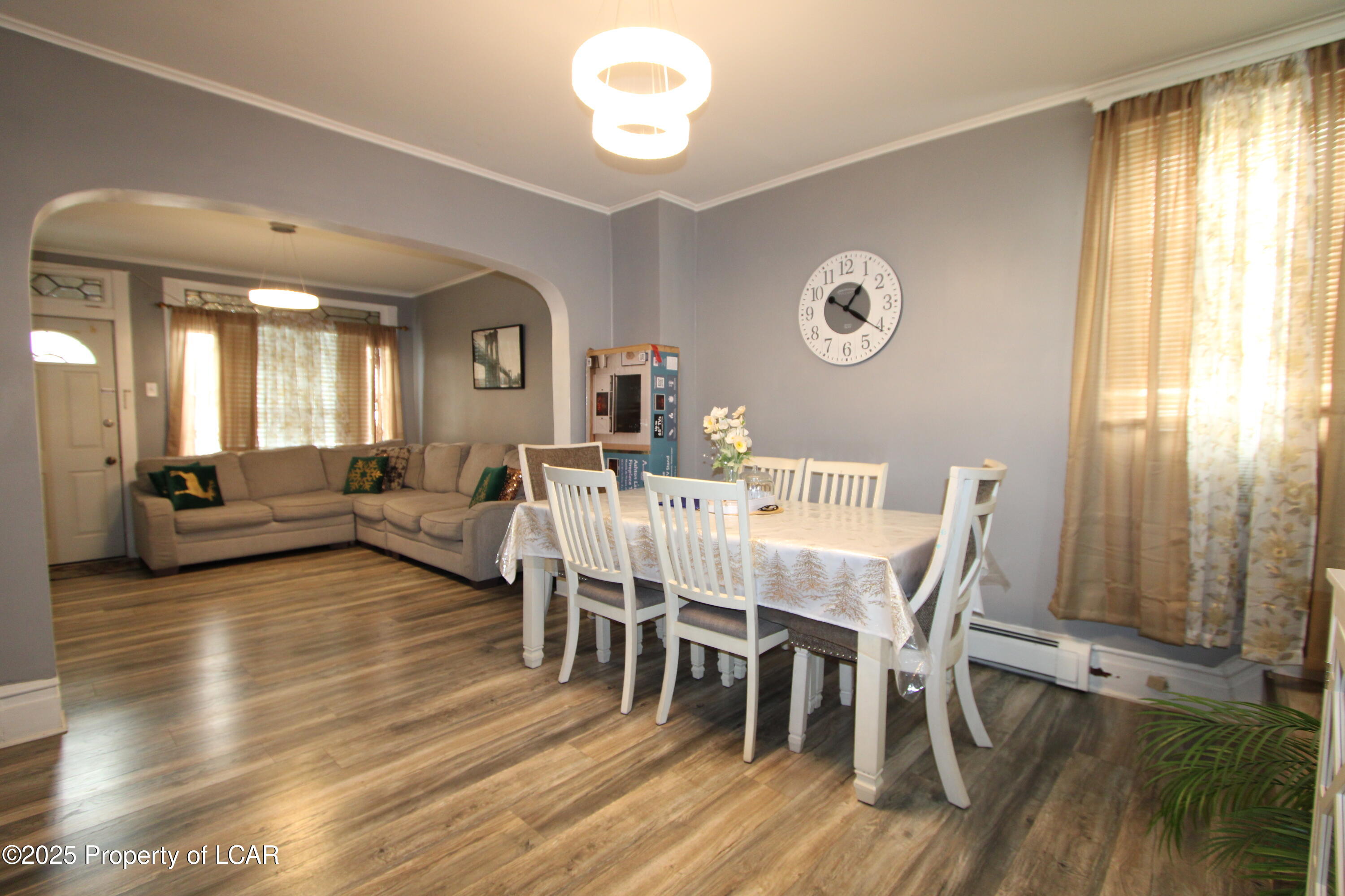 432 E Columbus Street, Shenandoah, Pennsylvania image 3