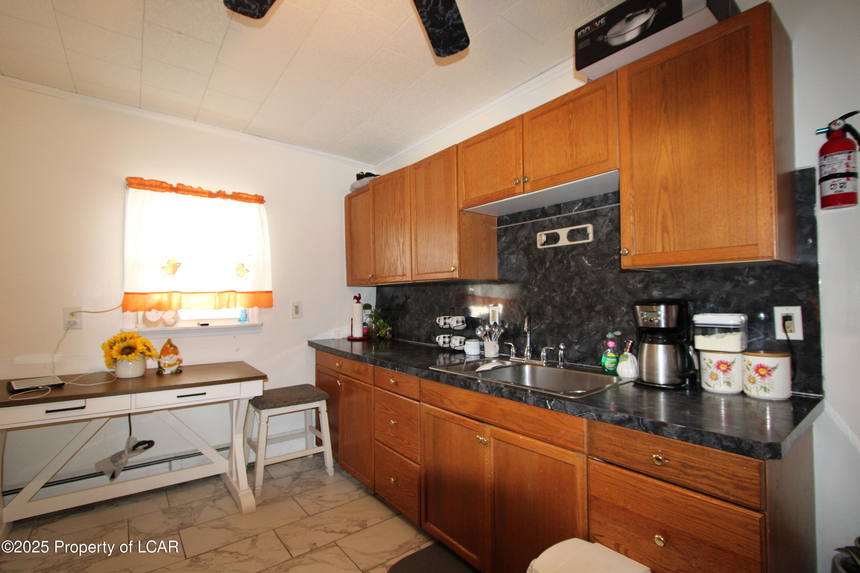 432 E Columbus Street, Shenandoah, Pennsylvania image 6