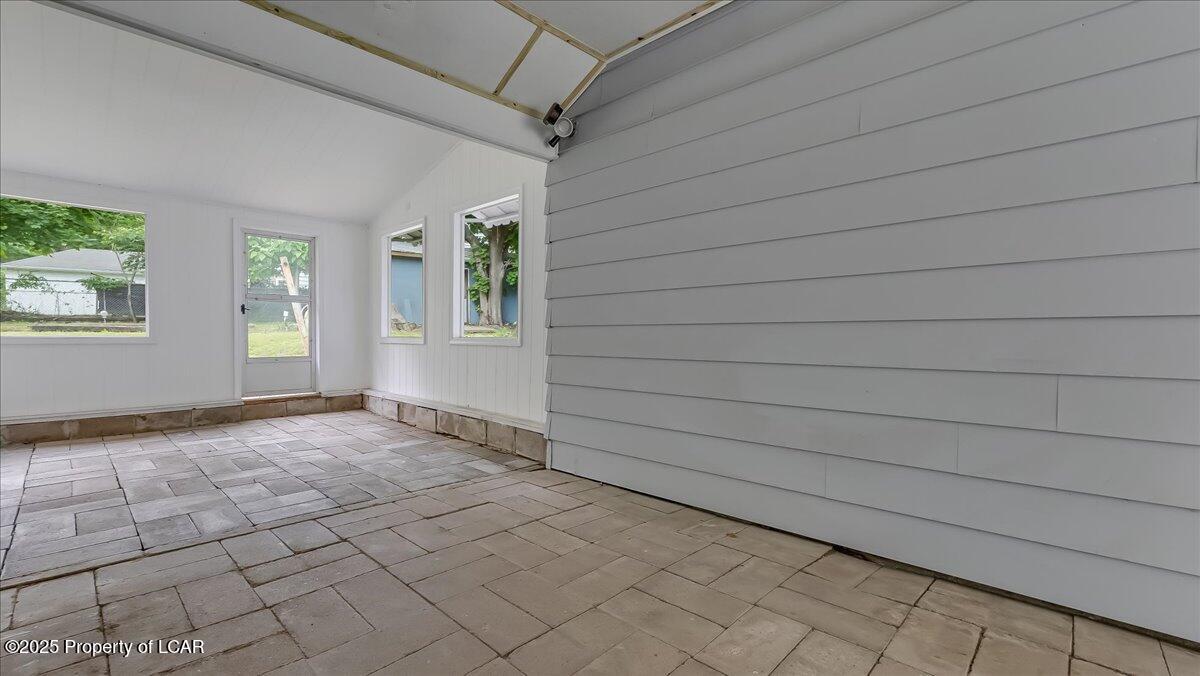 West Wyoming, Pennsylvania 18644, United States, 3 Bedrooms Bedrooms, ,2 BathroomsBathrooms,Residential,Active,145306