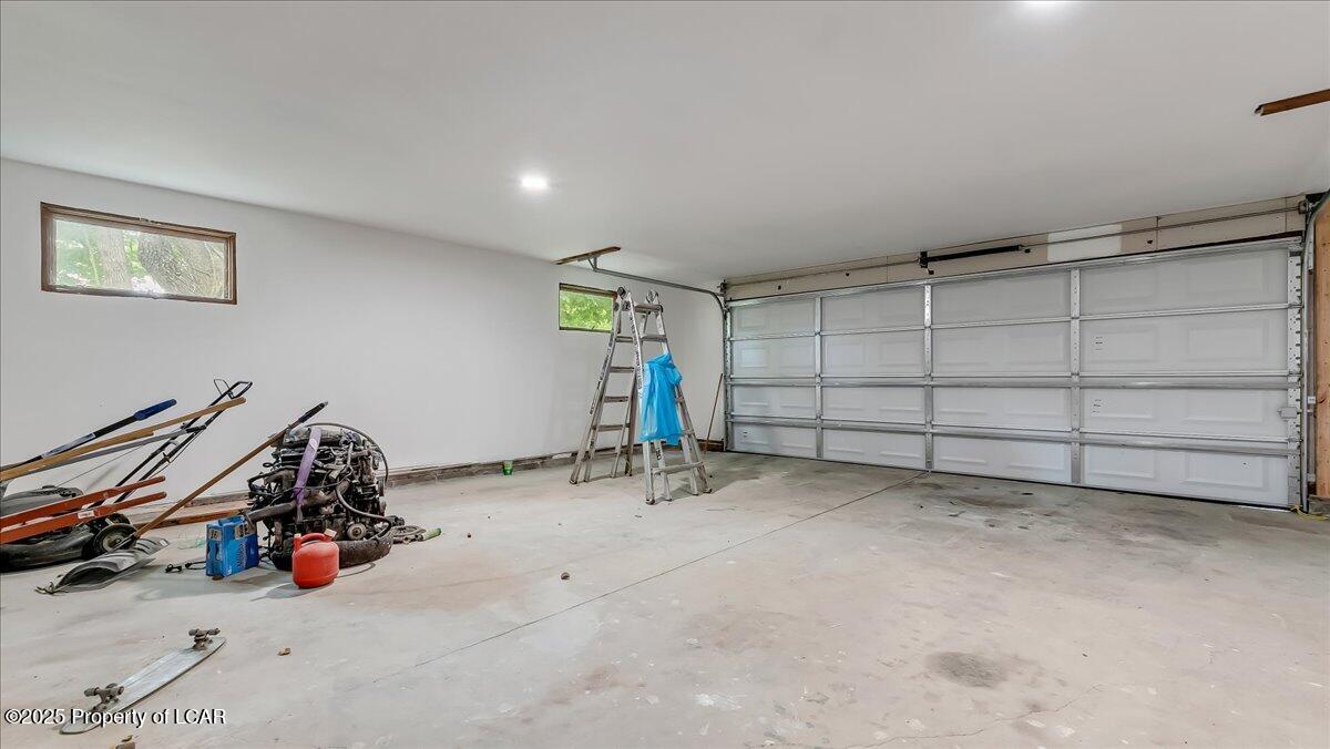 West Wyoming, Pennsylvania 18644, United States, 3 Bedrooms Bedrooms, ,2 BathroomsBathrooms,Residential,Active,145306