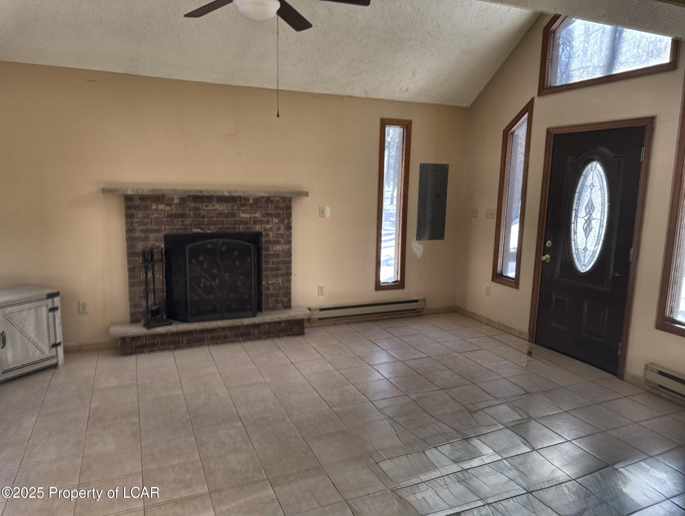 1008 W Ridge Drive, Gouldsboro, Pennsylvania image 15
