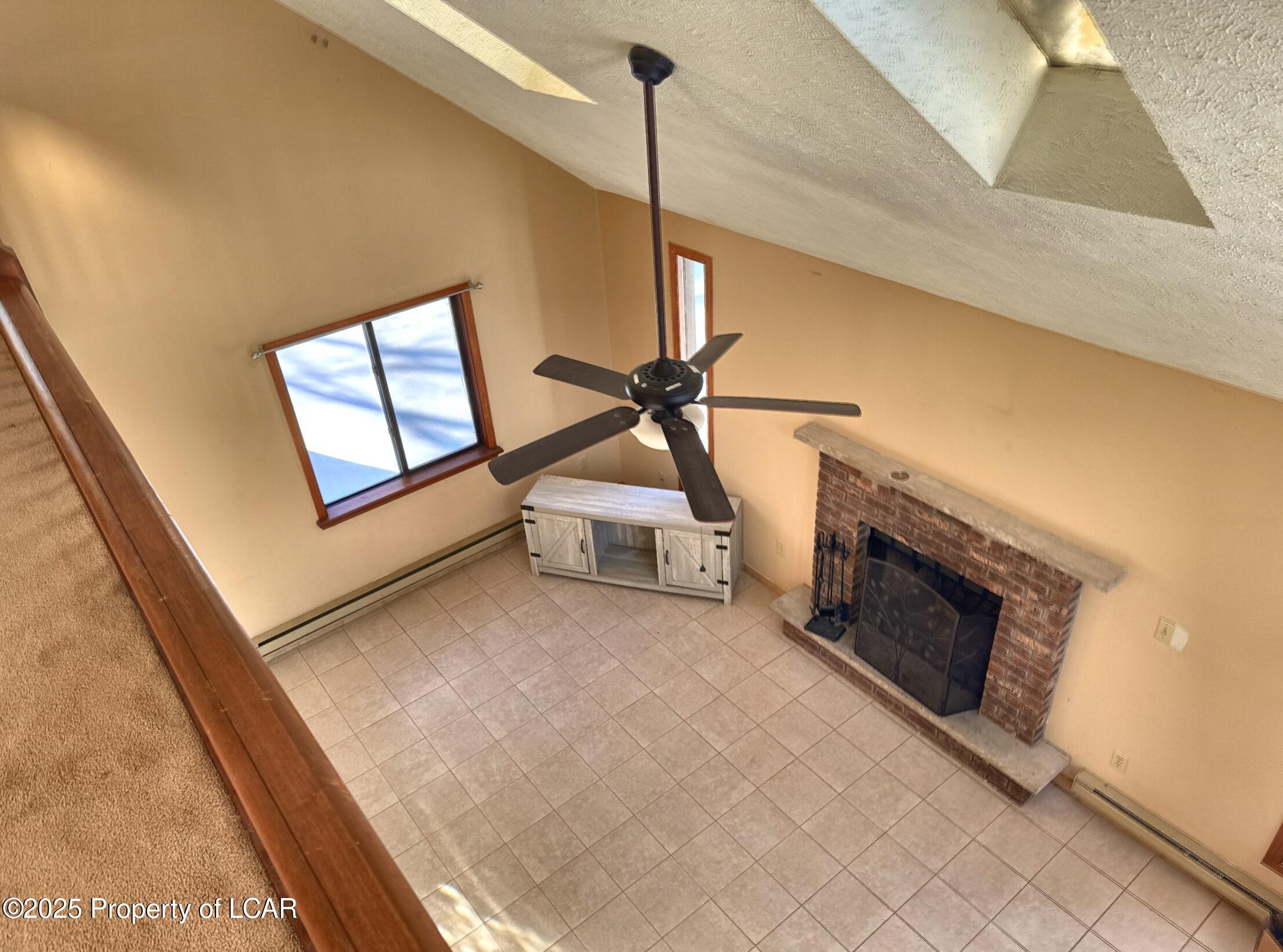 1008 W Ridge Drive, Gouldsboro, Pennsylvania image 24