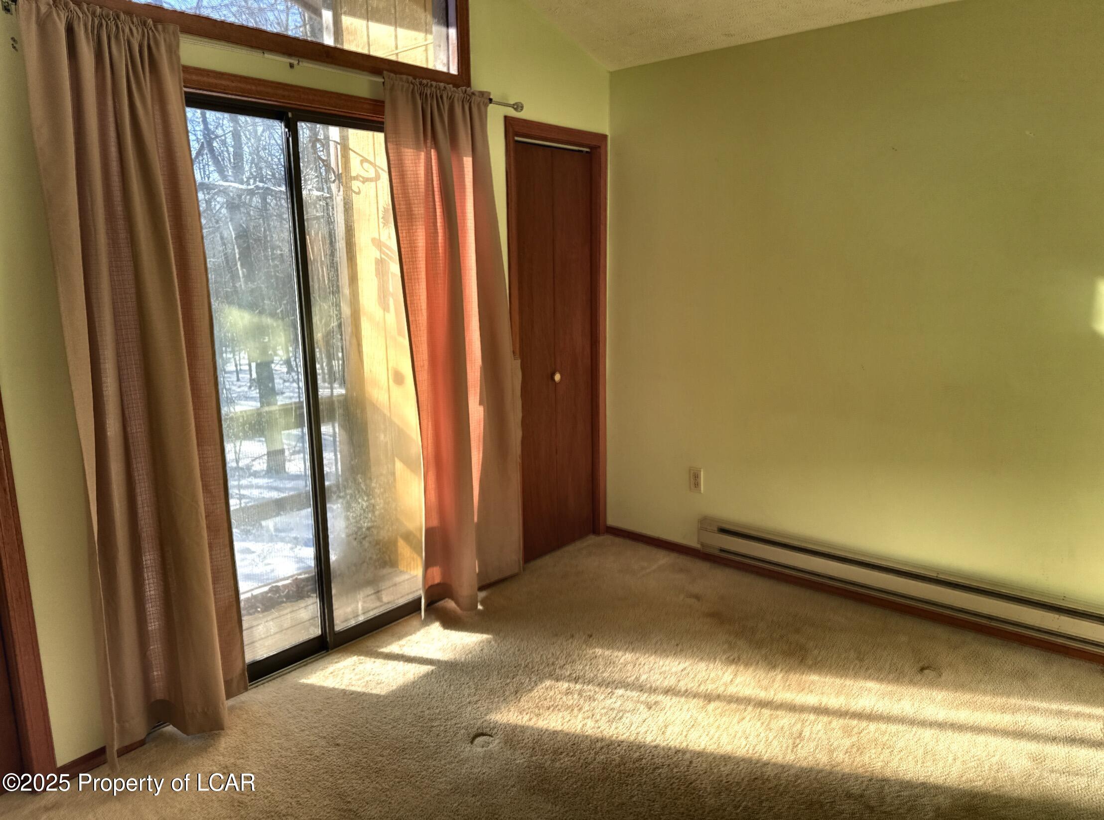 1008 W Ridge Drive, Gouldsboro, Pennsylvania image 27