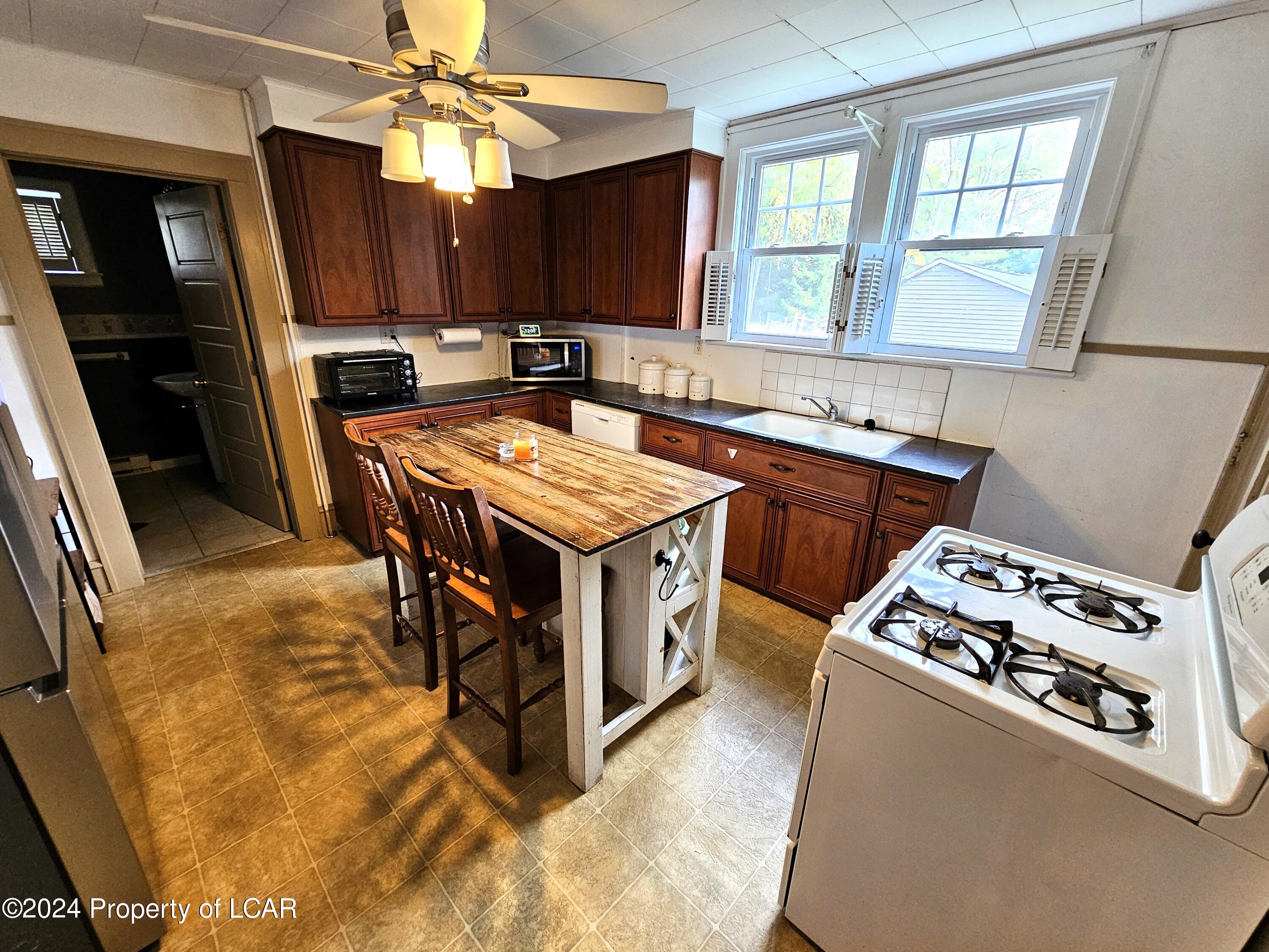 91 Mt Airy Road, Shavertown, Pennsylvania image 24