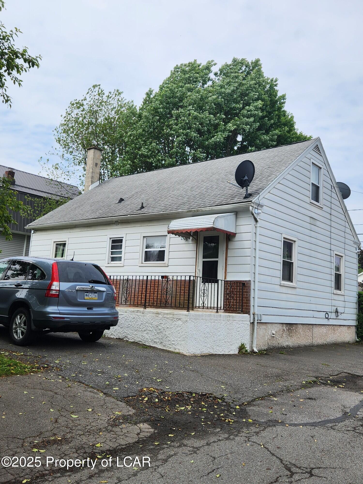 849 Seybert Street, Hazleton, Idaho image 2