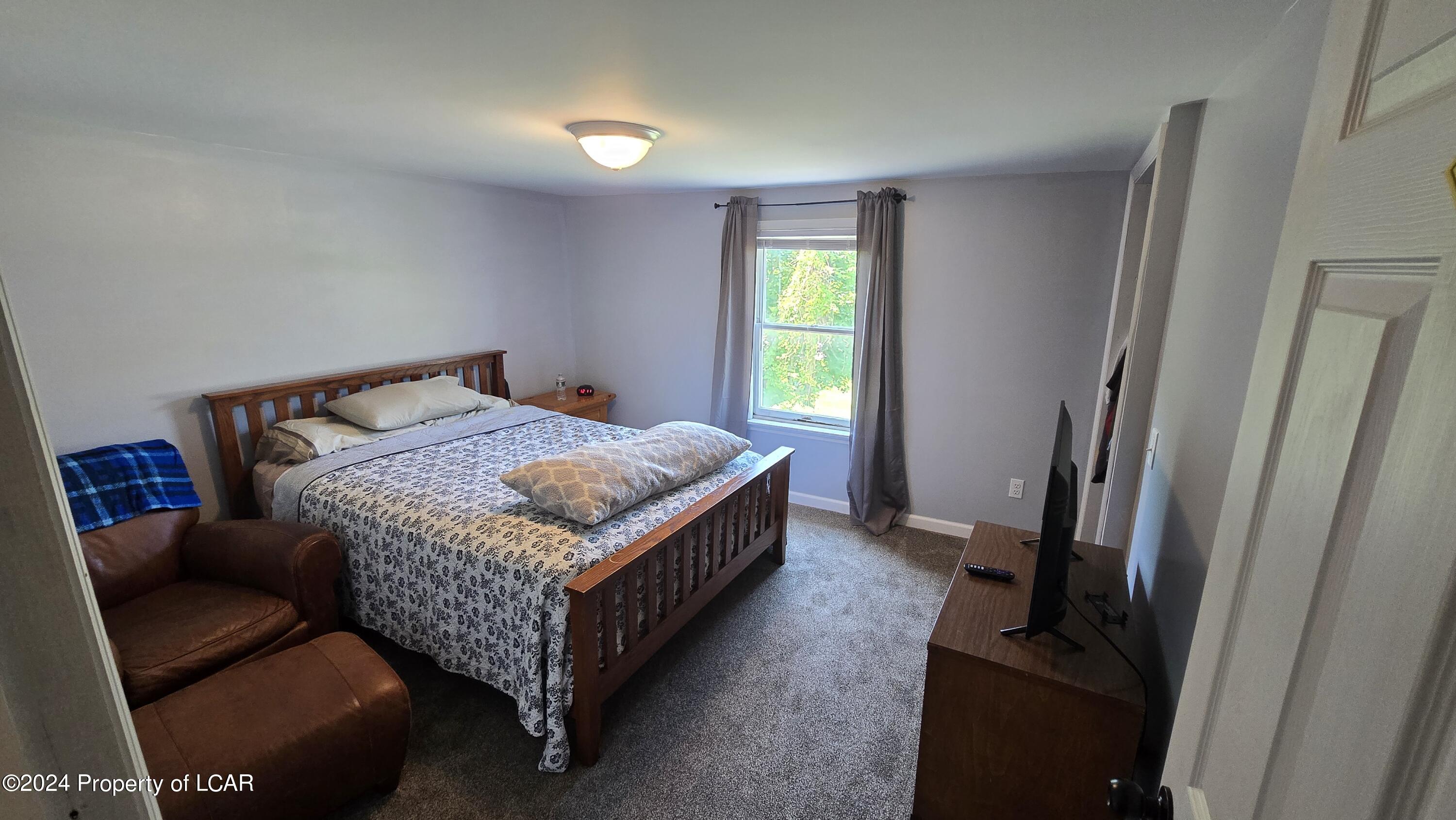 Mocanaqua, Pennsylvania 18655, United States, 8 Bedrooms Bedrooms, ,1 BathroomBathrooms,Residential,Active,44924