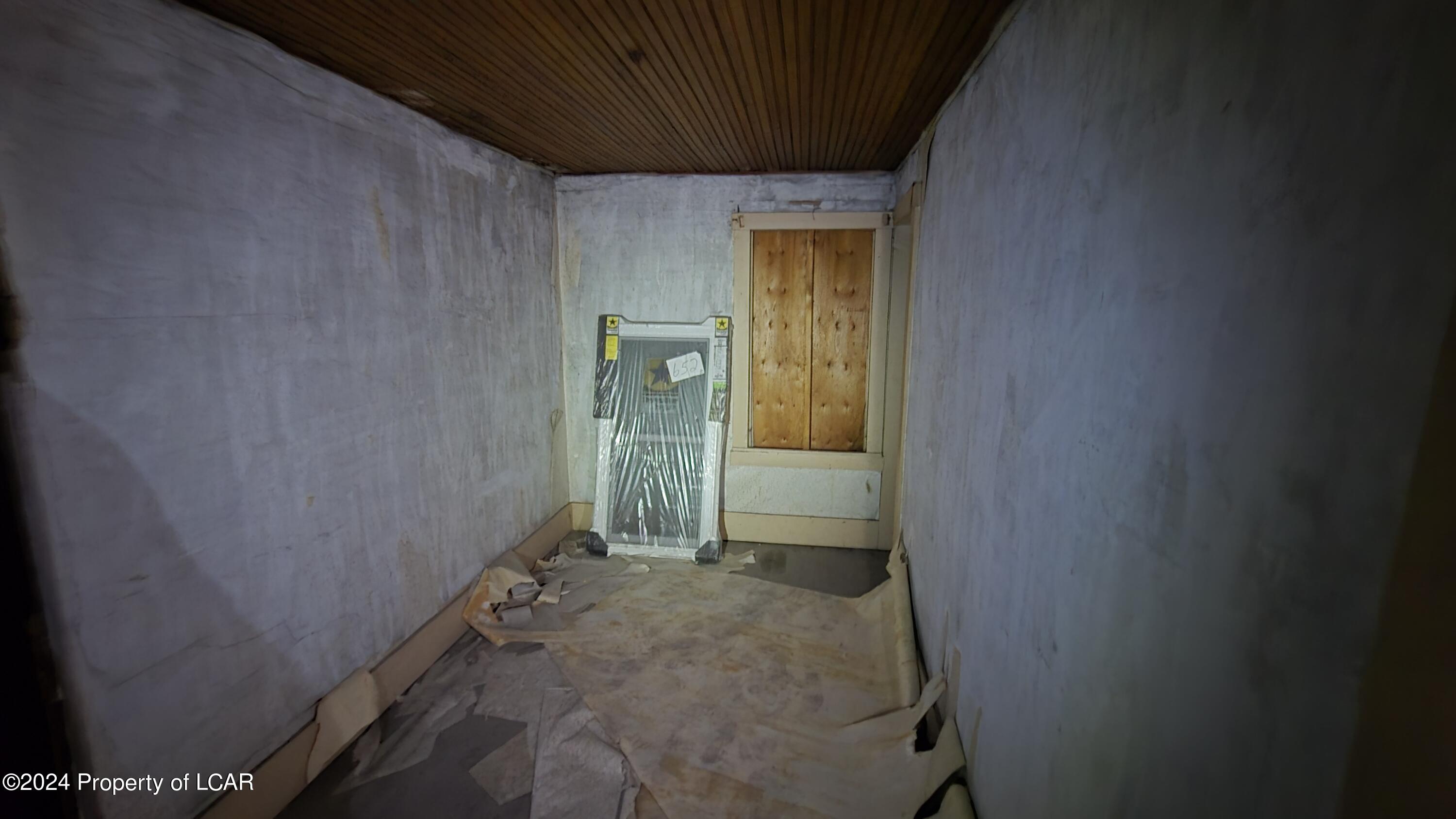 Mocanaqua, Pennsylvania 18655, United States, 8 Bedrooms Bedrooms, ,1 BathroomBathrooms,Residential,Active,44924