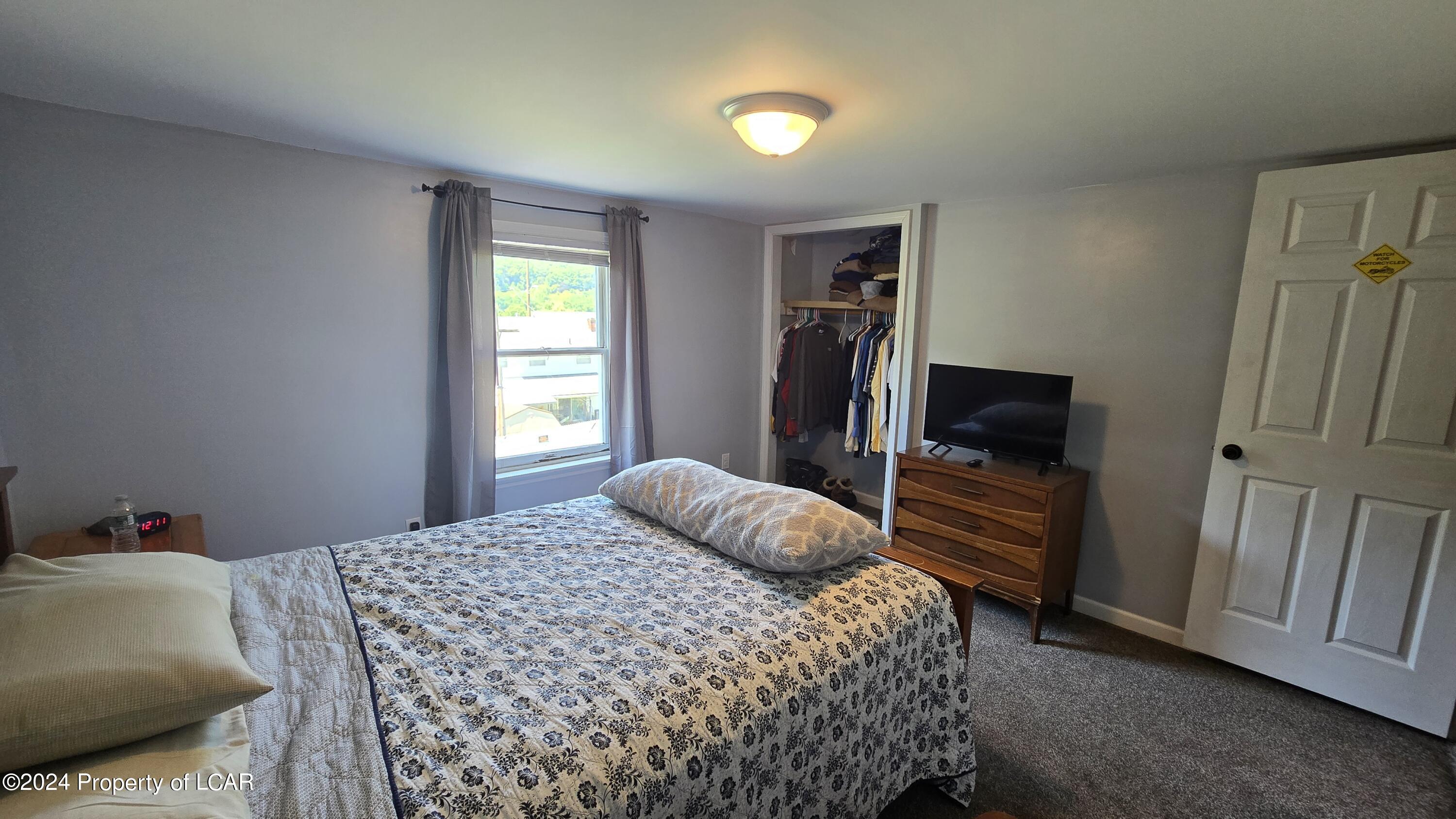 Mocanaqua, Pennsylvania 18655, United States, 8 Bedrooms Bedrooms, ,1 BathroomBathrooms,Residential,Active,44924