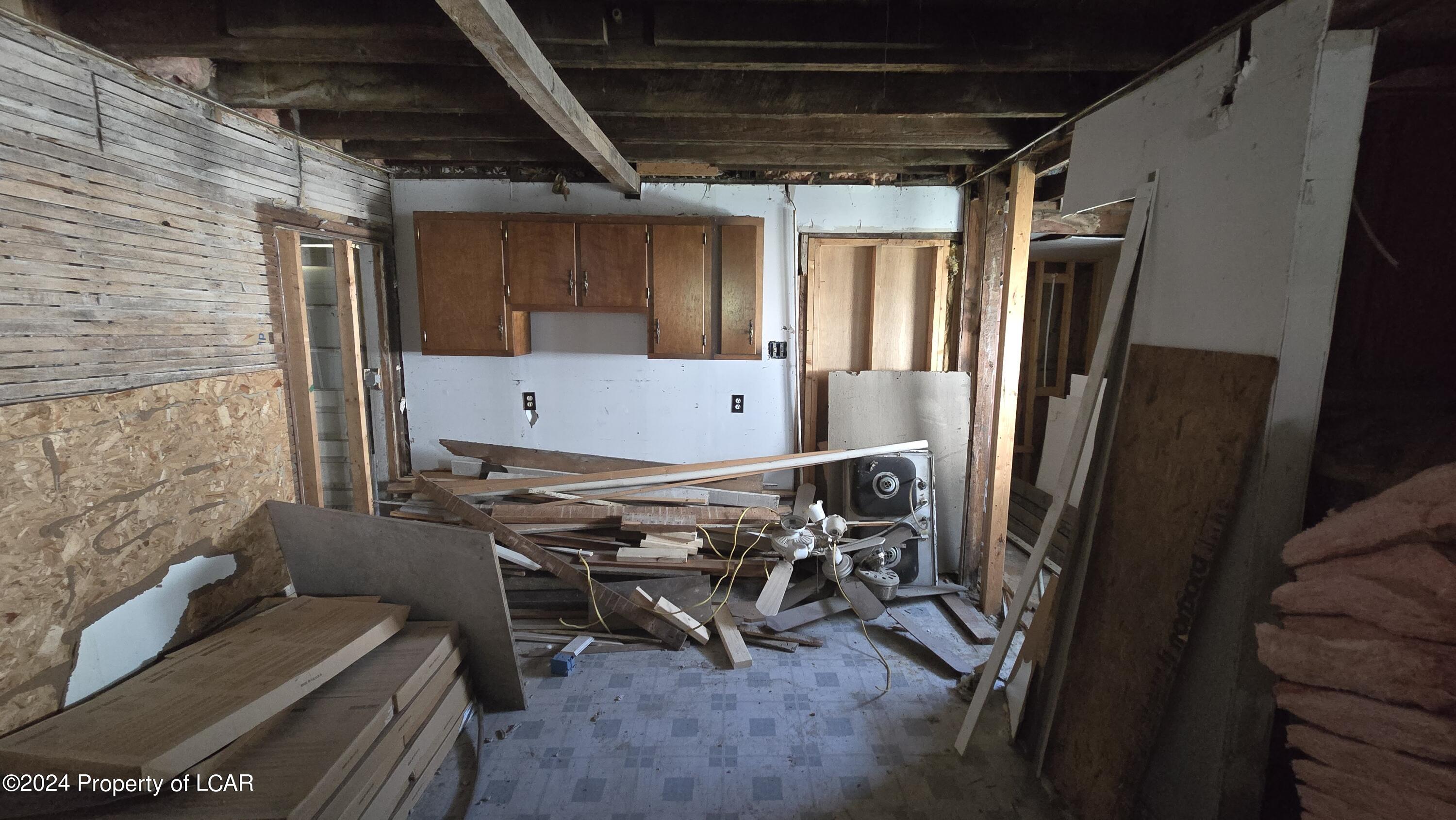 Mocanaqua, Pennsylvania 18655, United States, 8 Bedrooms Bedrooms, ,1 BathroomBathrooms,Residential,Active,44924