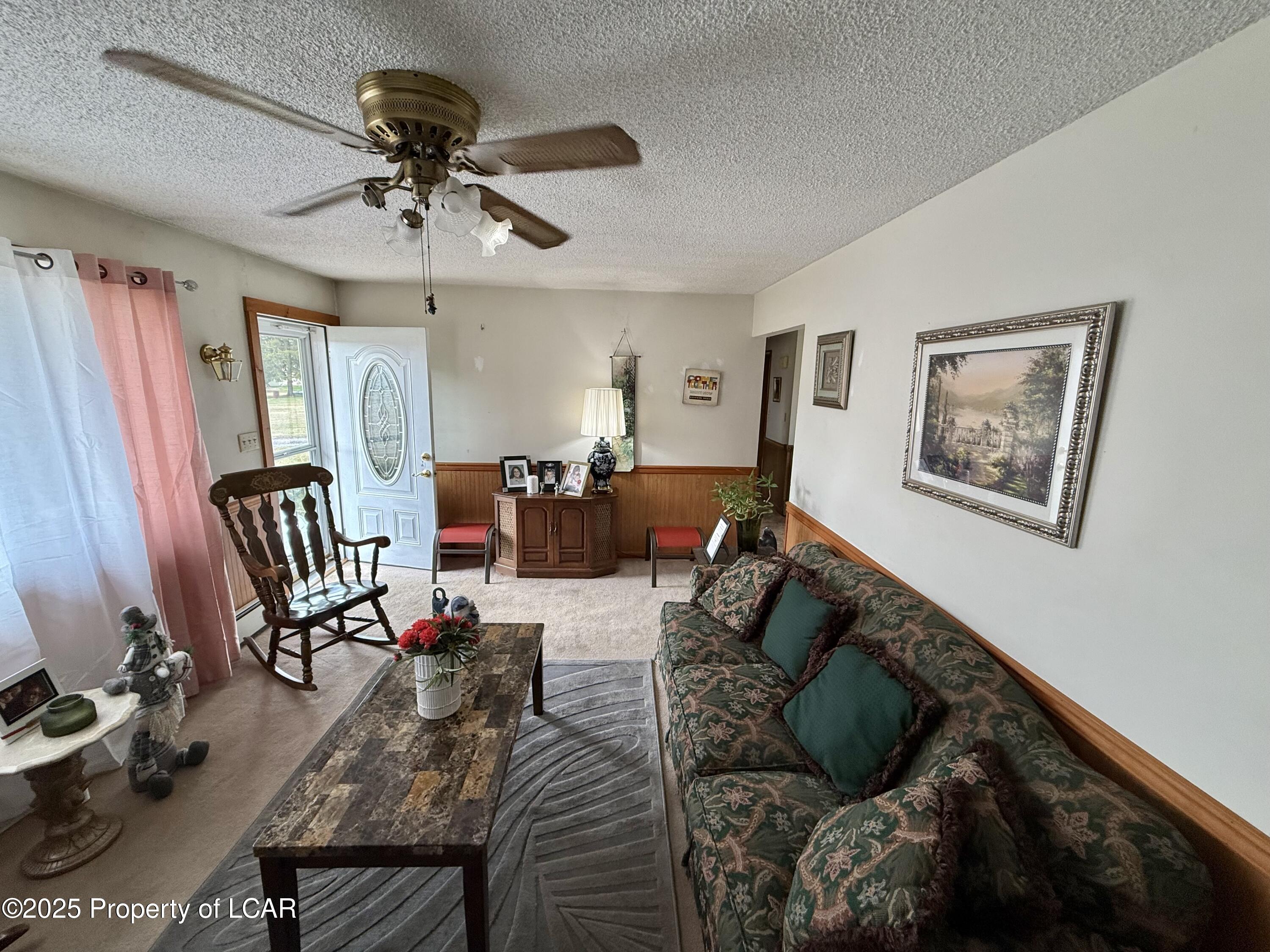93 Browns Grove Road, Drums, Pennsylvania image 2