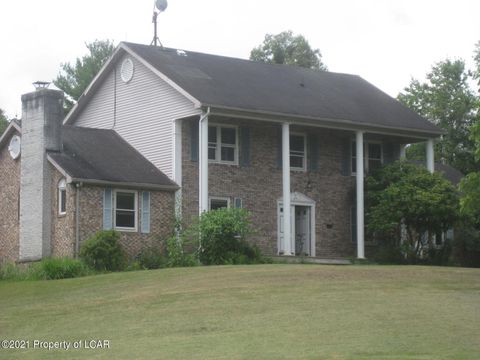 Homes For Sale - 2450 Alberdeen Road<br/> Mountain Top, PA 18707