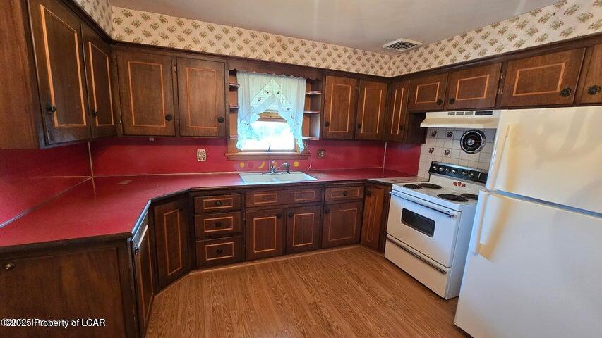 Swoyersville, Pennsylvania 18704, United States, 3 Bedrooms Bedrooms, ,2 BathroomsBathrooms,Residential,Active,243007