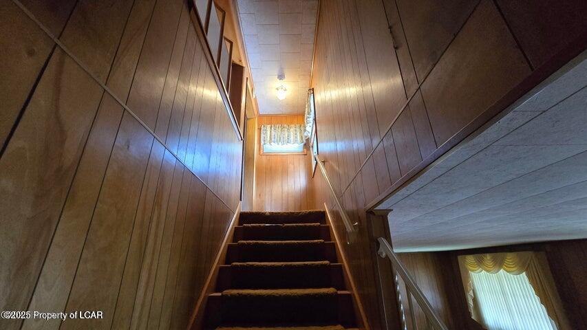 Swoyersville, Pennsylvania 18704, United States, 3 Bedrooms Bedrooms, ,2 BathroomsBathrooms,Residential,Active,243007