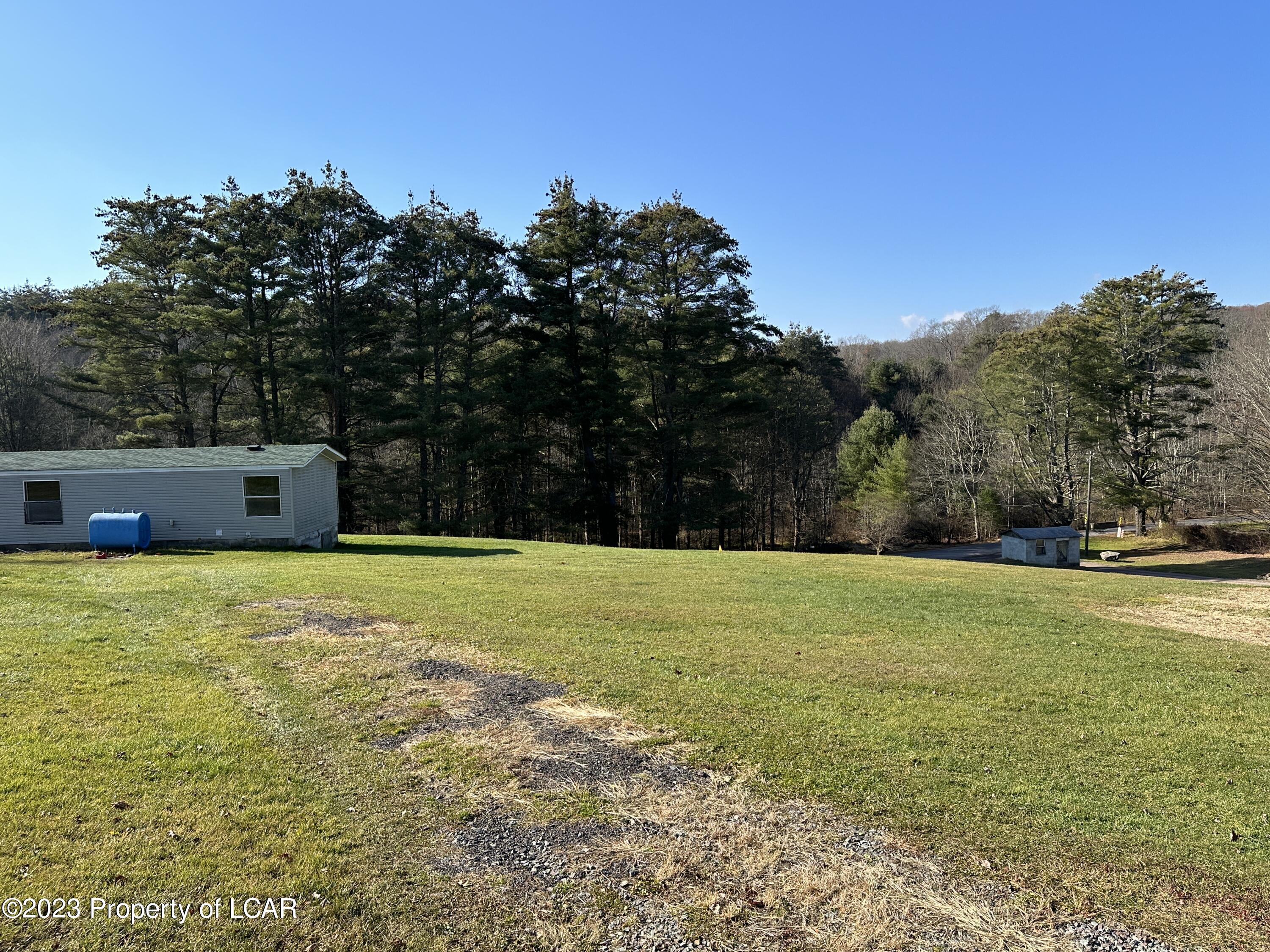 Golf Course Road, Hunlock Creek, Pennsylvania image 9