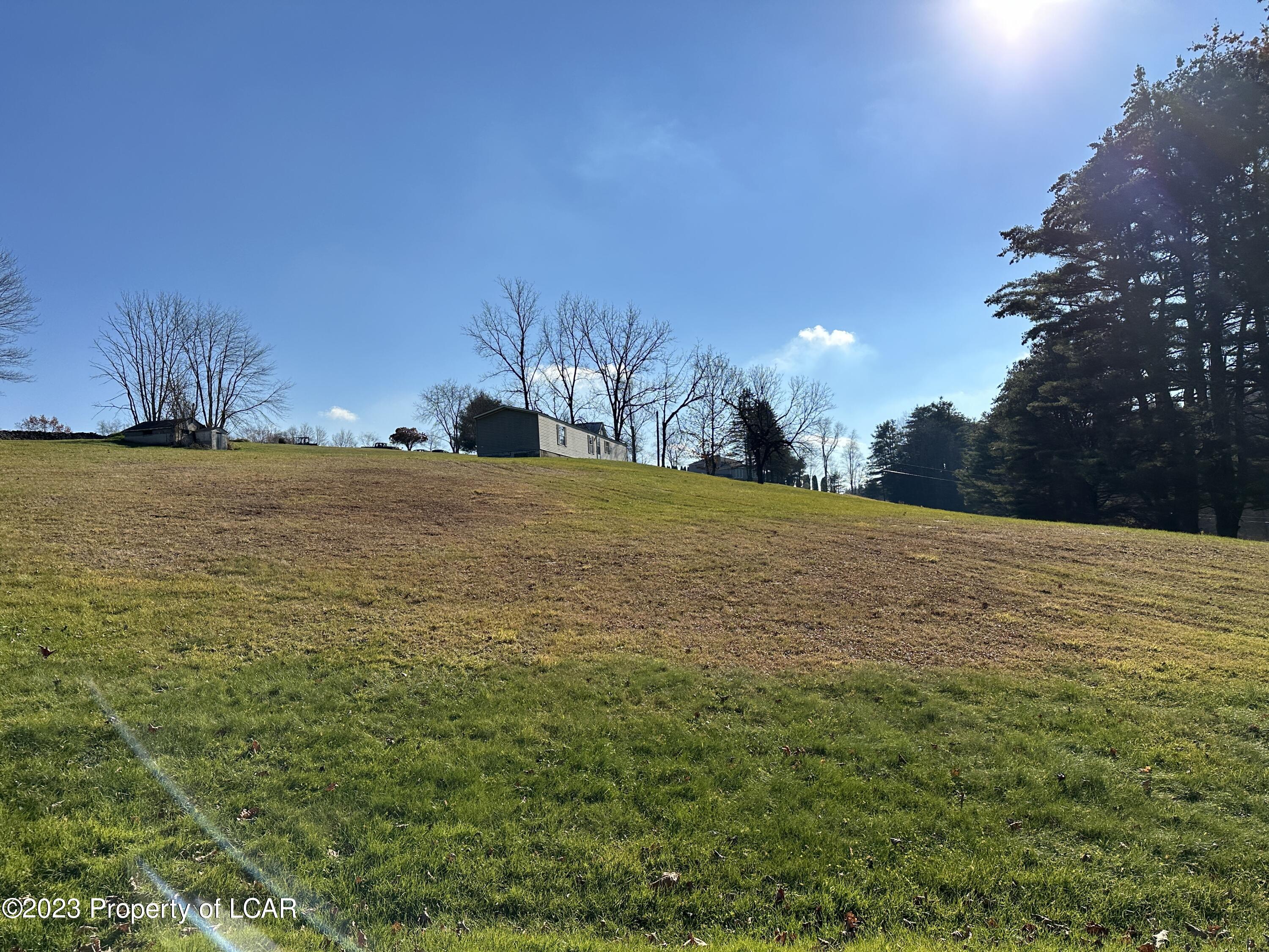 Golf Course Road, Hunlock Creek, Pennsylvania image 2