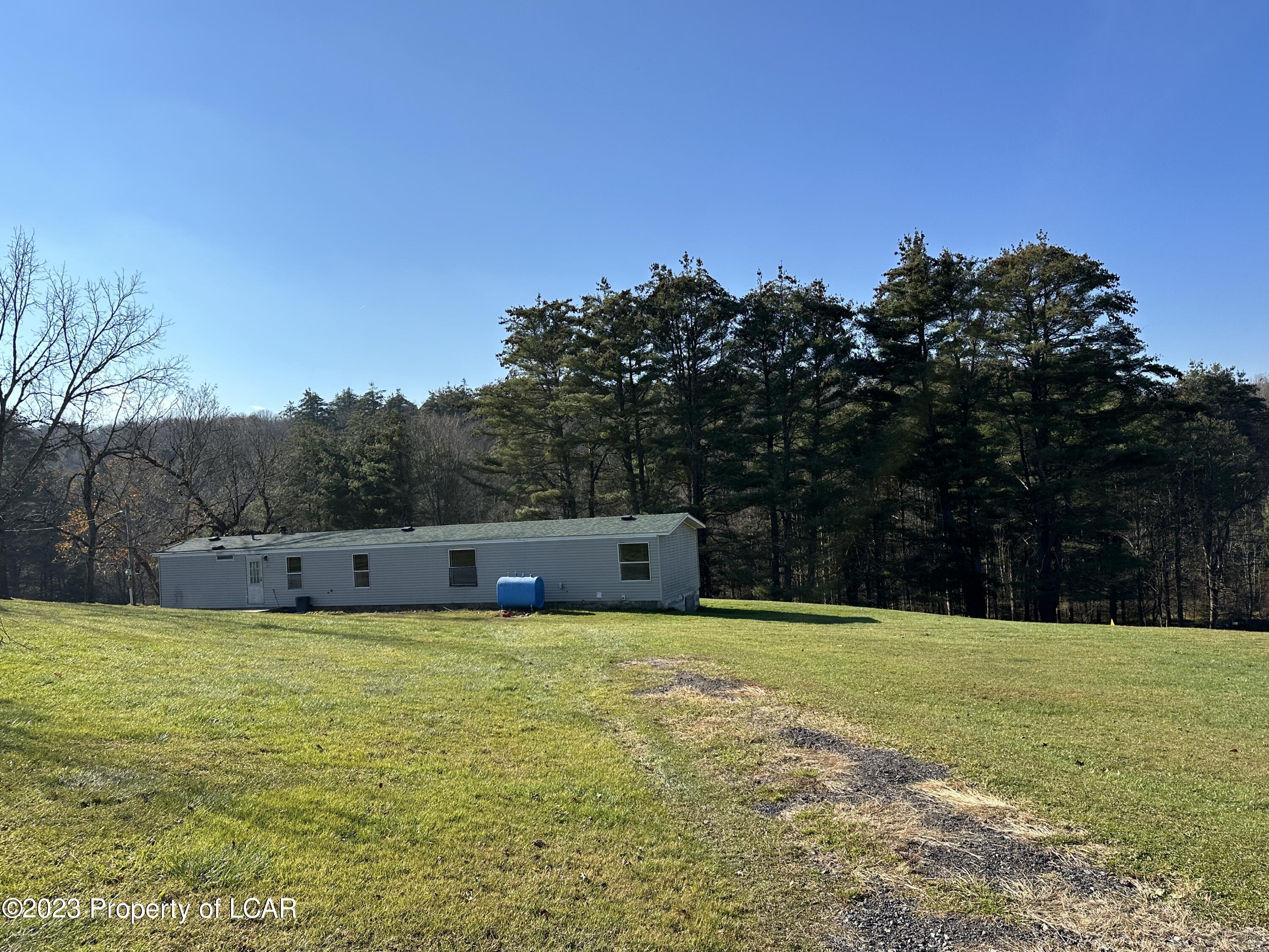 Golf Course Road, Hunlock Creek, Pennsylvania image 10