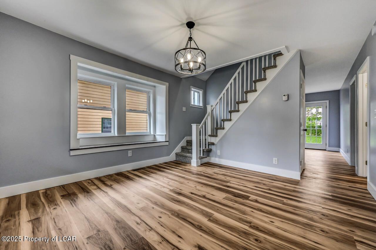 738 Bennett Street, Luzerne, Idaho image 5